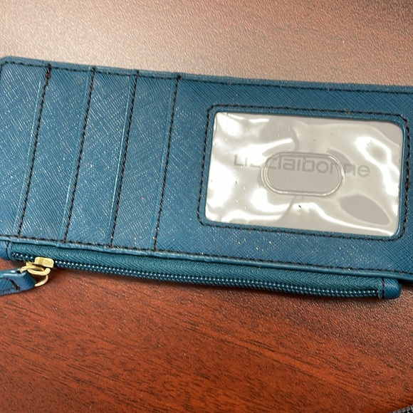 Liz Claiborne wristlet - Picture 3 of 6